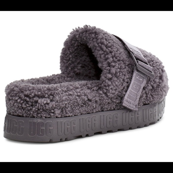 UGG®
Women's Fluffita Slippers brand - Picture 4 of 10